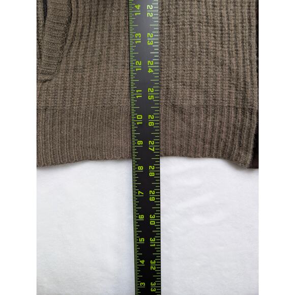 LL Bean Merino Lambs Wool Mens Sweater Vest Medium Brown Outdoor Hiking - Picture 5 of 7